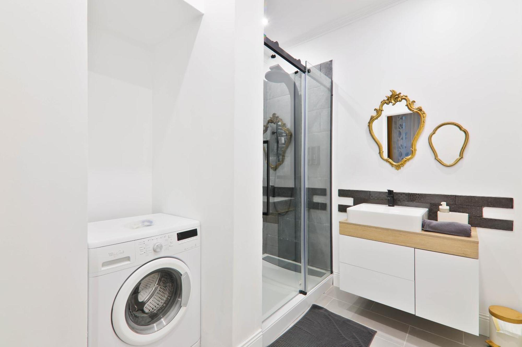 Charmant Appartement Arc De Triomphe Free Netflix Paris Exteriör bild