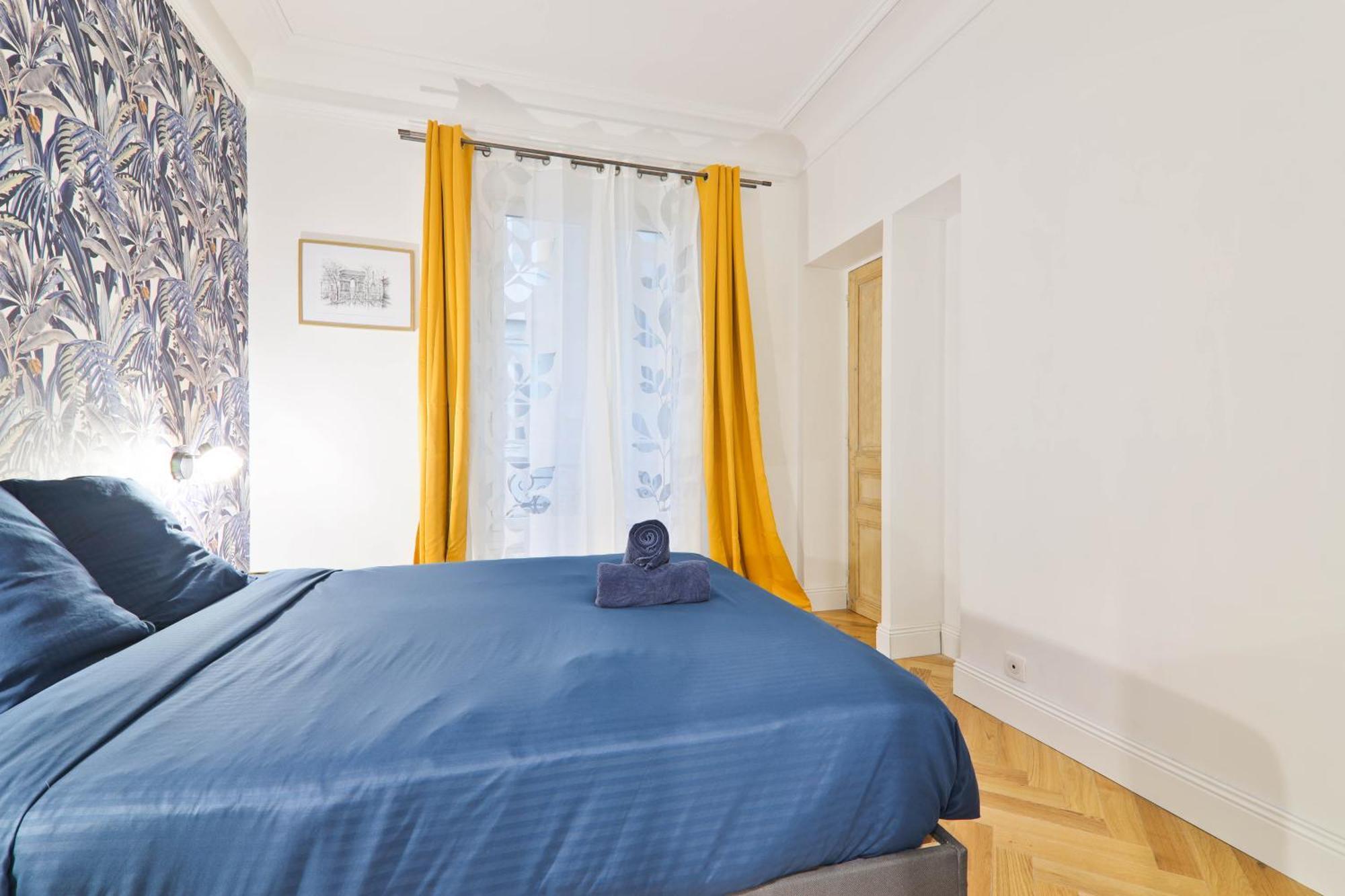 Charmant Appartement Arc De Triomphe Free Netflix Paris Exteriör bild